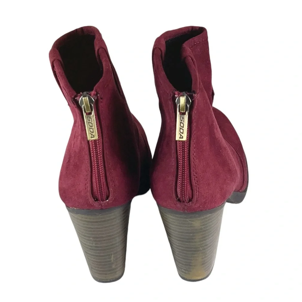 Soda Western Faux Suede Ankle Boots Size 10 in Burgundy Fall / Autumn Bo…